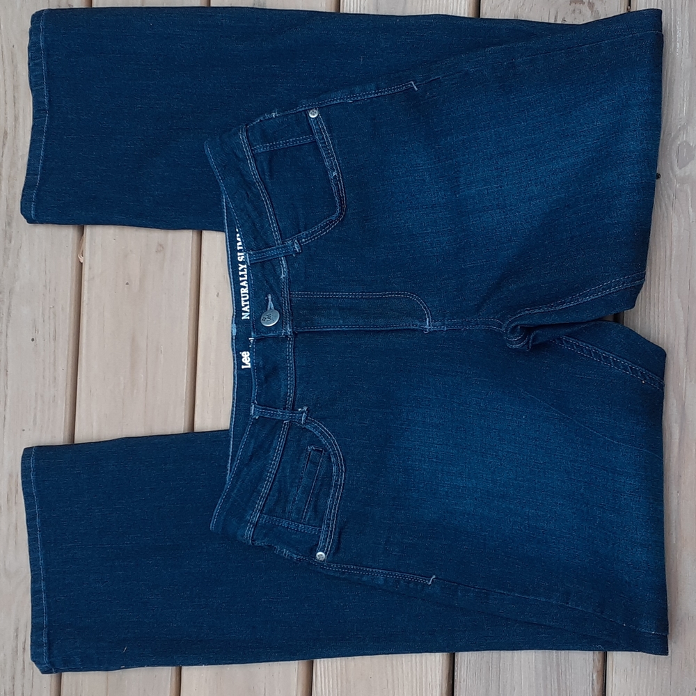 Lee Premium Slimming Bootcut Denims Like New!
